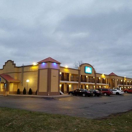 Indy Southwestern Inn-South Индианаполис Экстерьер фото