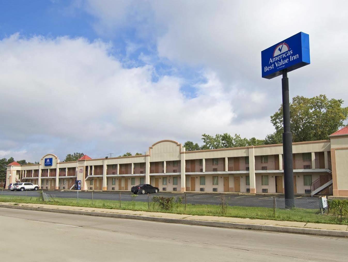 Indy Southwestern Inn-South Индианаполис Экстерьер фото